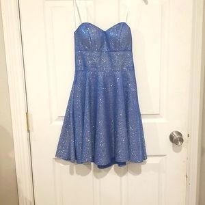 formal sleeveless dress